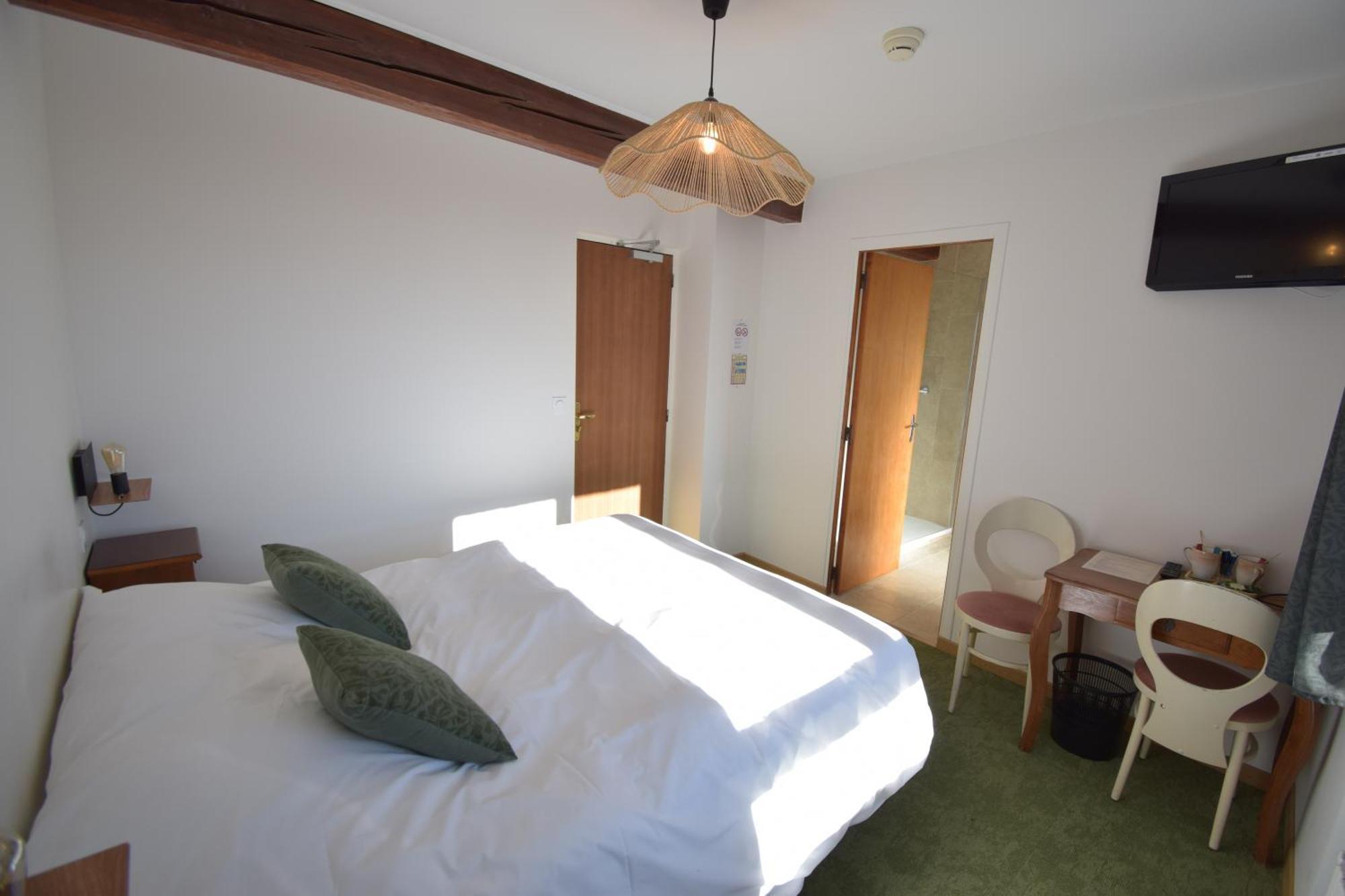 Hotel Les Chenets Saint-Julien-en-Champsaur Екстер'єр фото